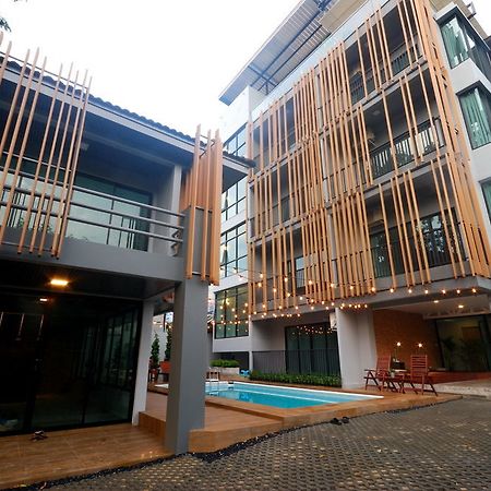 Nest By Sangob Hotel Bangkok Bagian luar foto