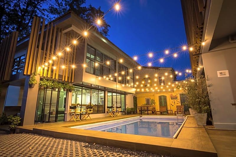 Nest By Sangob Hotel Bangkok Bagian luar foto