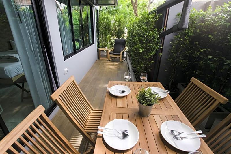 Nest By Sangob Hotel Bangkok Bagian luar foto