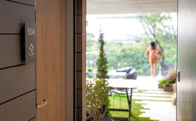 Nest By Sangob Hotel Bangkok Bagian luar foto