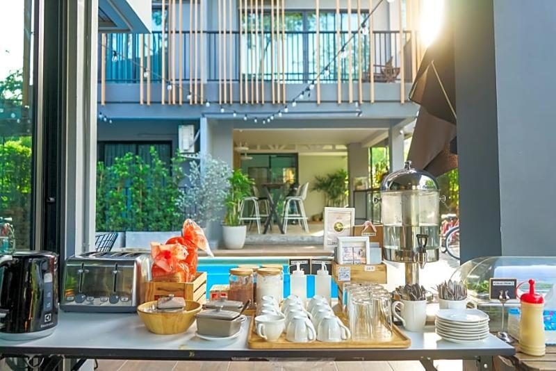 Nest By Sangob Hotel Bangkok Bagian luar foto